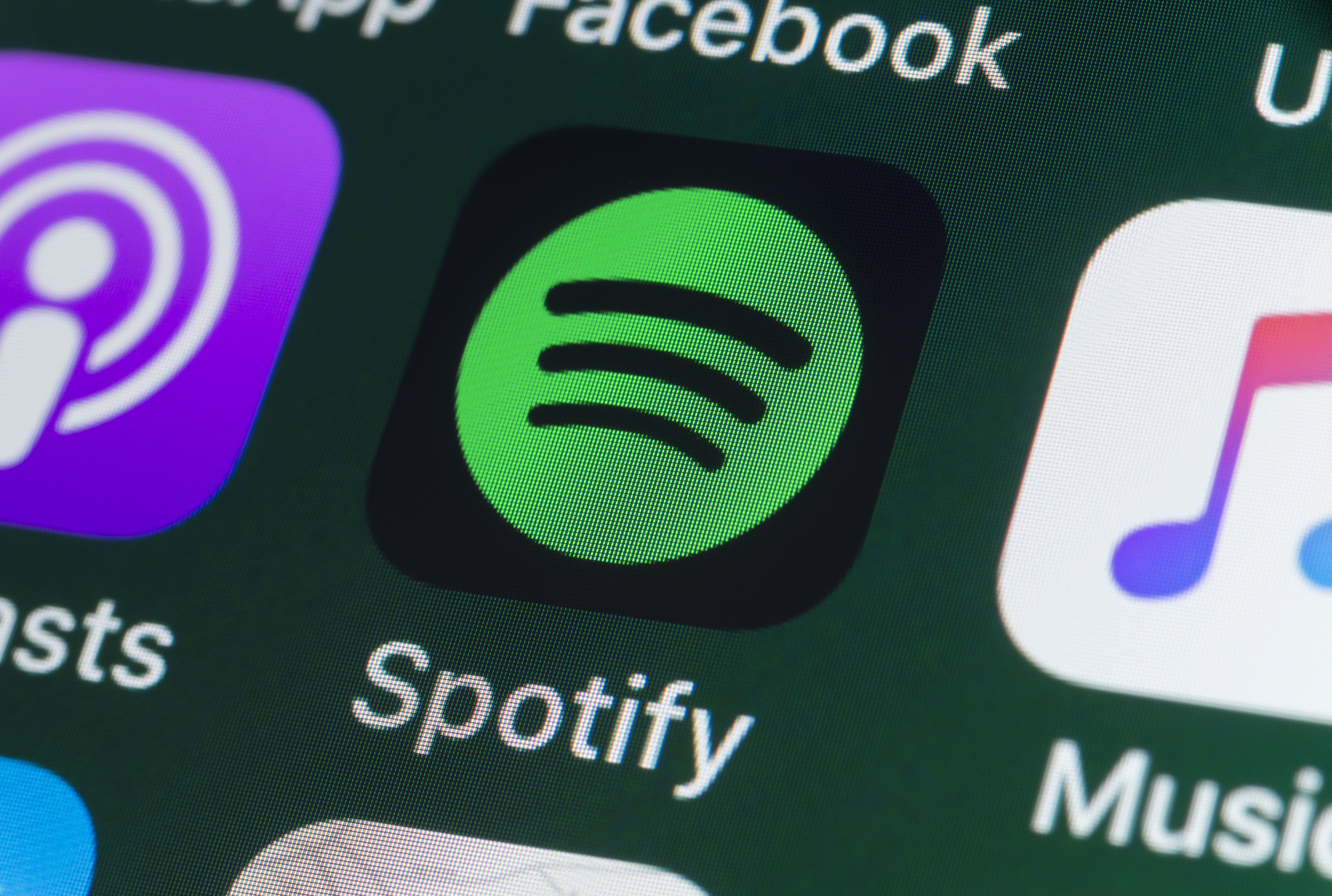 Does Spotify Still Offer Free Hulu